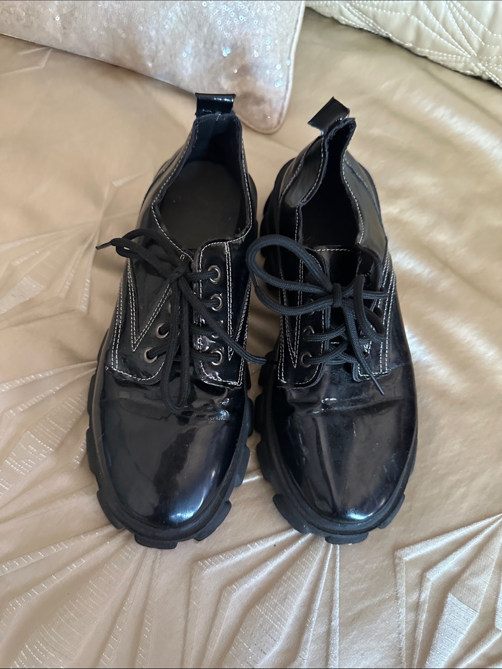 Men's Black Patent Lace-Up Chunky Shoes